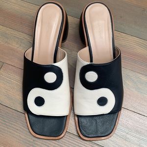 Paloma Wool Yin-Yang leather sandals EU size 41, US size 9.5/10